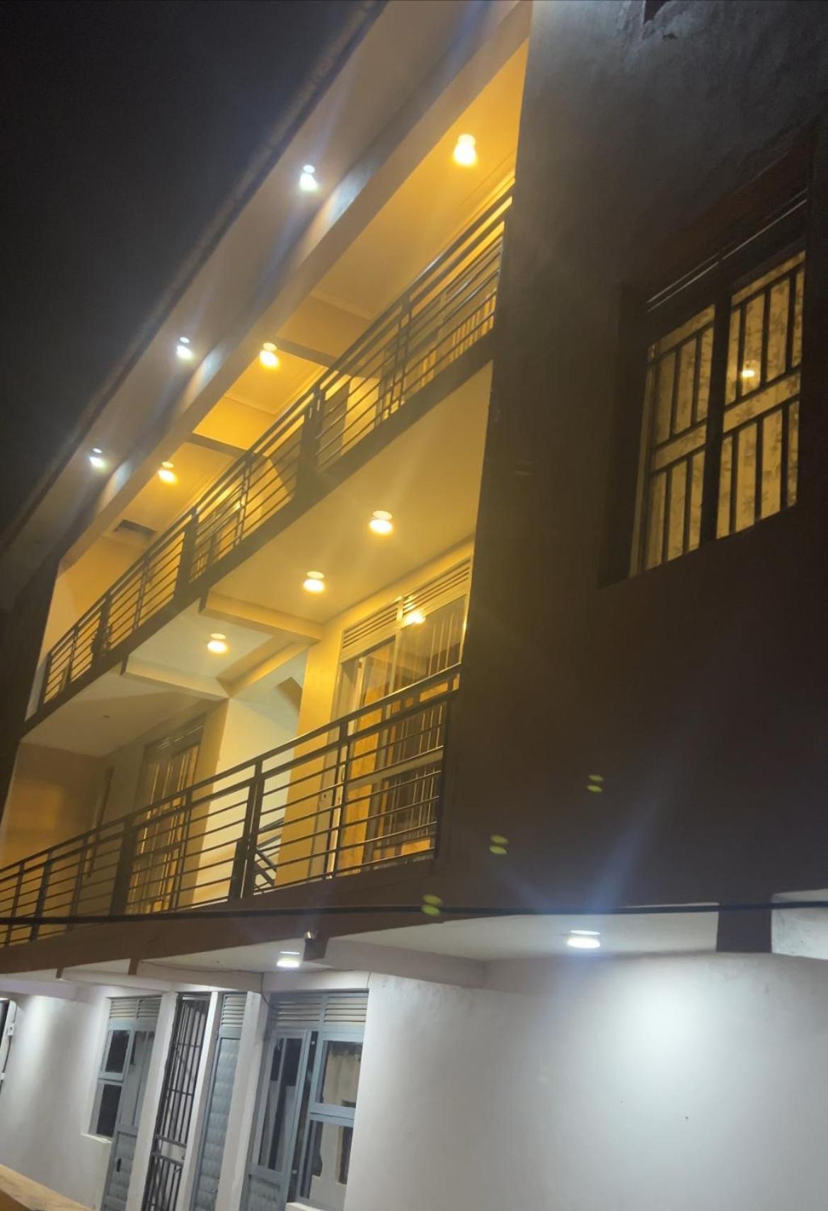 La Vue Suites Kampala Buitenkant foto
